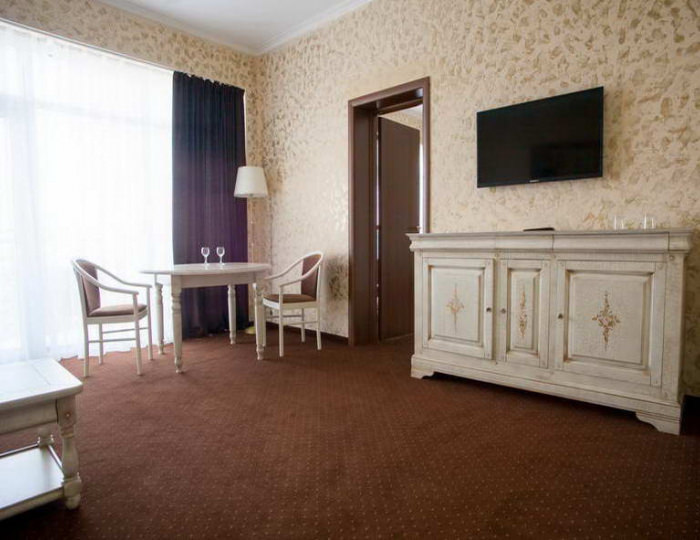 Люкс 2-местный  2-комнатный в Главном корпусе 7, 8 этаж - Отель «Прометей Клуб»