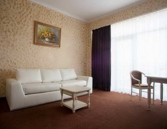 Люкс 2-местный 3-комнатный 7 этаж в Главном корпусе - Отель «Прометей Клуб»