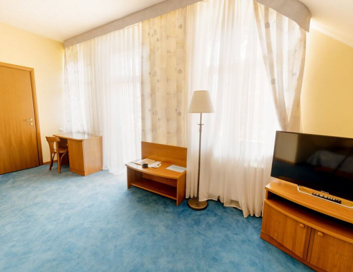 Сьют 2-местный 1-комнатный в Коттеджах - Отель «Прометей Клуб»