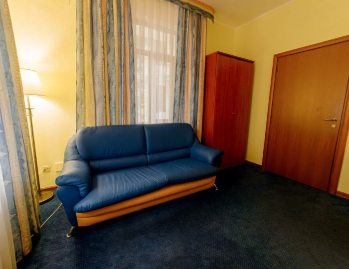 Сьют 2-местный 2-комнатный в Коттеджах на 1 этаже, без балкона - Отель «Прометей Клуб»